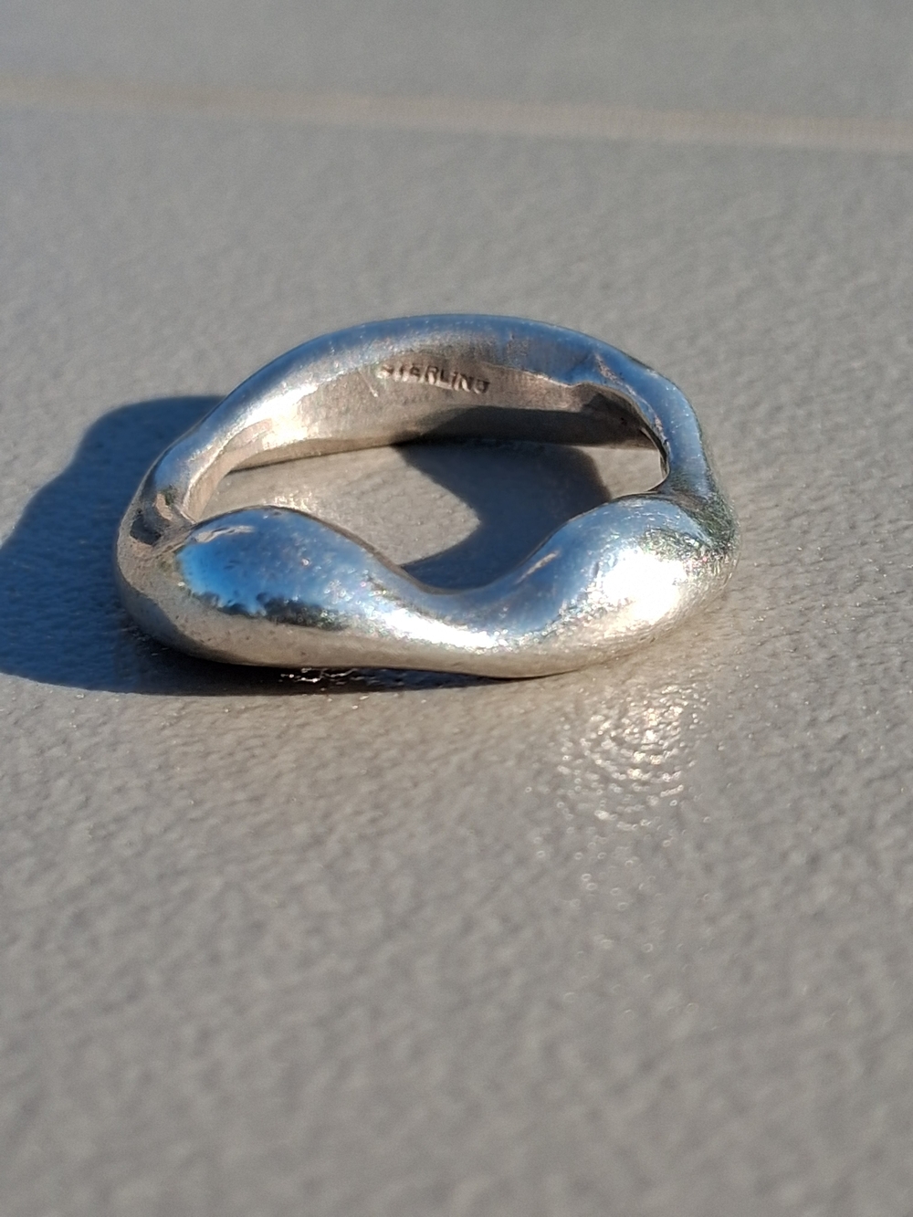 Sterling Silver Wave Band Ring - Organic Curved Design Vintage Sz 6.5 Modern